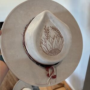 Elegant ivory hand burned Hat